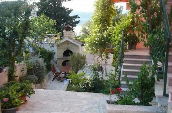 Διαμέρισμα Ante *
